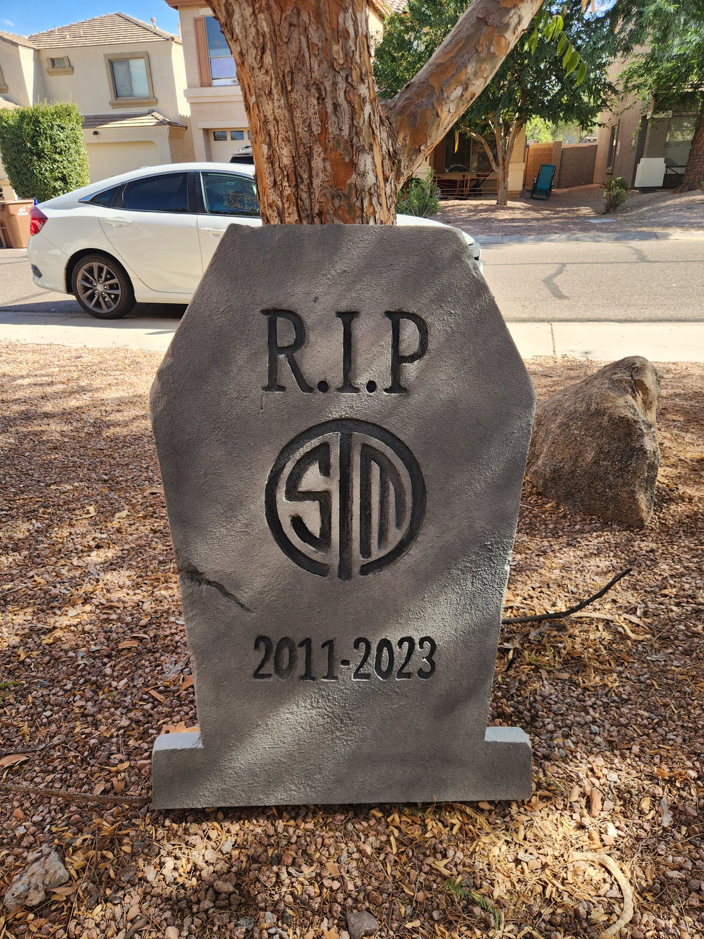 Classic Tombstone