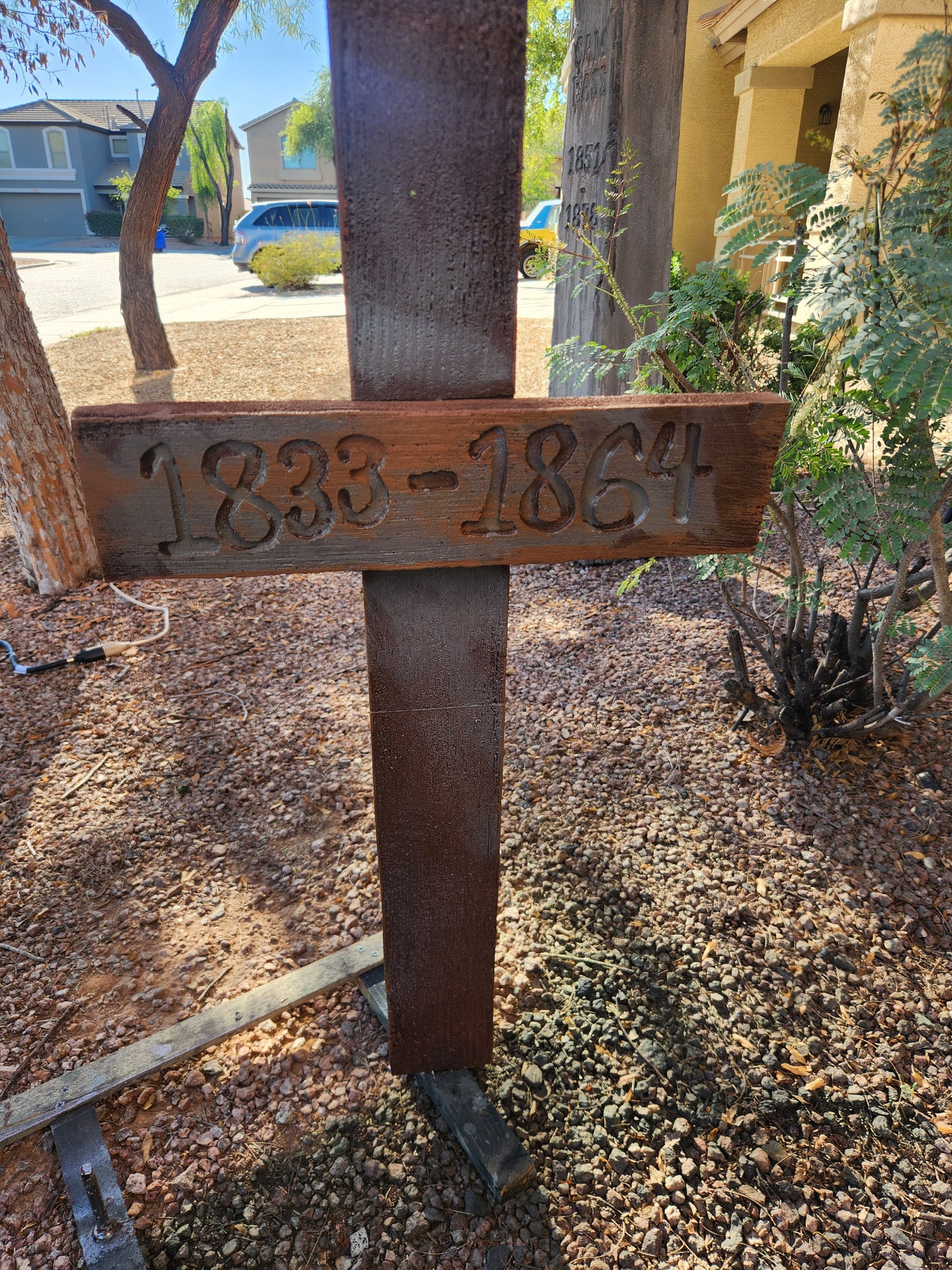 Custom Cross